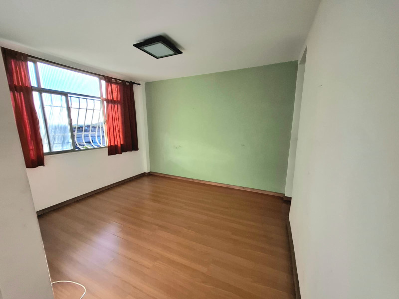 Apartamento à venda Centro com 60m² e 2 quartos por R$ 220.000 - img-20250516-wa0015.jpg
