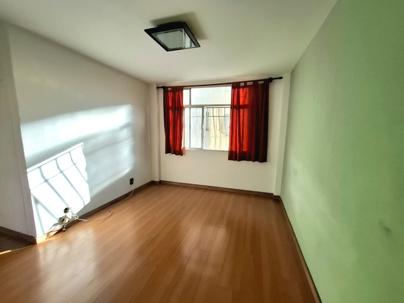 Apartamento à venda Centro com 60m² e 2 quartos por R$ 220.000 - img-20250516-wa0016.jpg