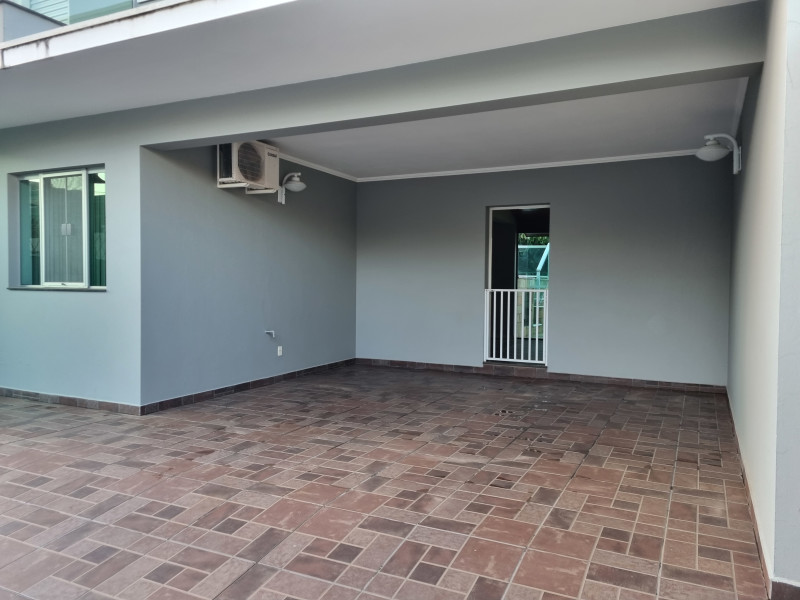 Casa à venda Jardim Maua II com 230m² e 4 quartos por R$ 990.000 - 20250531-165737.jpg