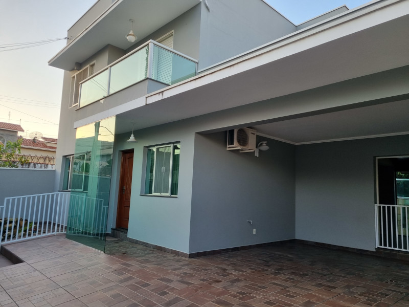 Casa à venda Jardim Maua II com 230m² e 4 quartos por R$ 990.000 - 20250531-165741.jpg