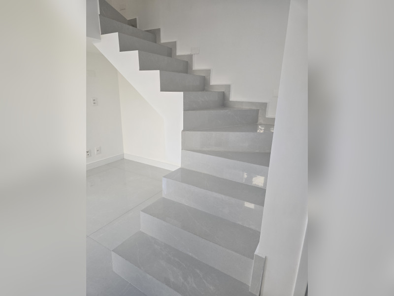 Casa de condomínio à venda Cézar de Souza com 117m² e 3 quartos por R$ 1.040.000 - 20250624-163826.jpg