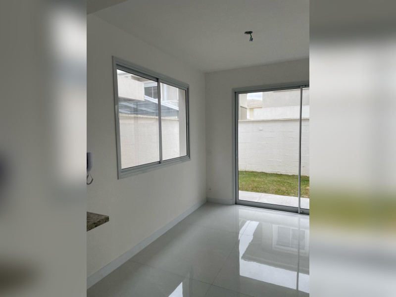Casa de condomínio à venda Cézar de Souza com 117m² e 3 quartos por R$ 960.000 - img-20250429-wa00311.jpg