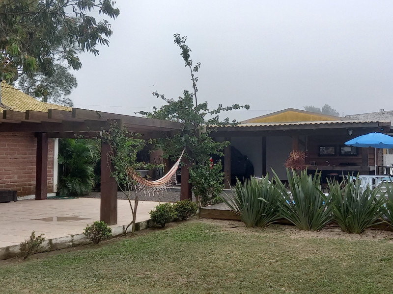 Casa à venda Xangri-Lá com 200m² e 3 quartos por R$ 850.000 - 20240727-135851.jpg