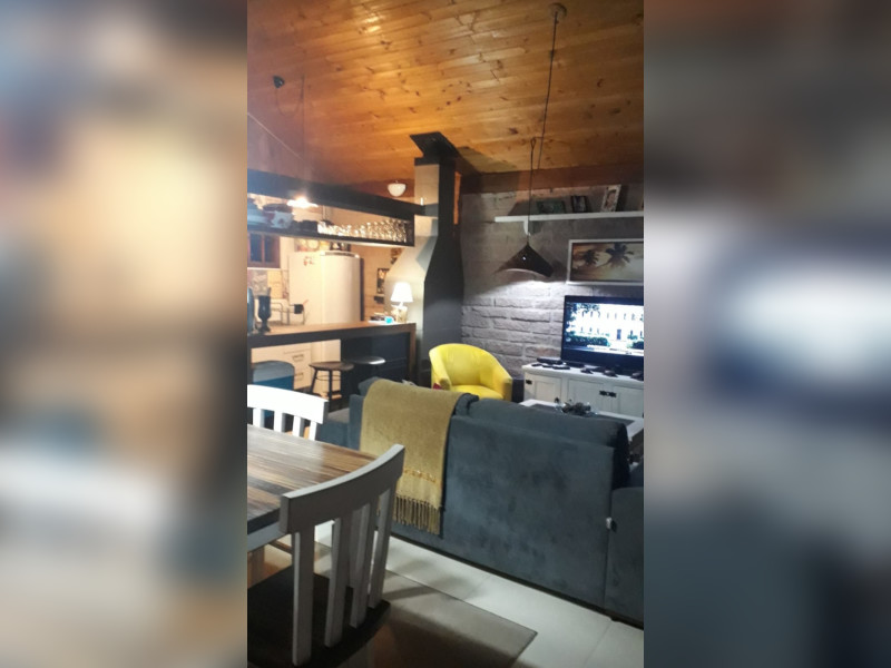 Casa à venda Xangri-Lá com 200m² e 3 quartos por R$ 850.000 - img-20240617-wa00211.jpg