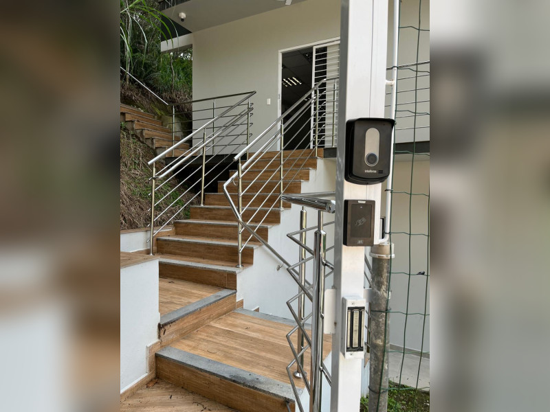Comercial para alugar Centro com 120m² e 0 quartos por R$ 4.000 - whatsapp-image-2025-06-09-at-102145-3.jpeg