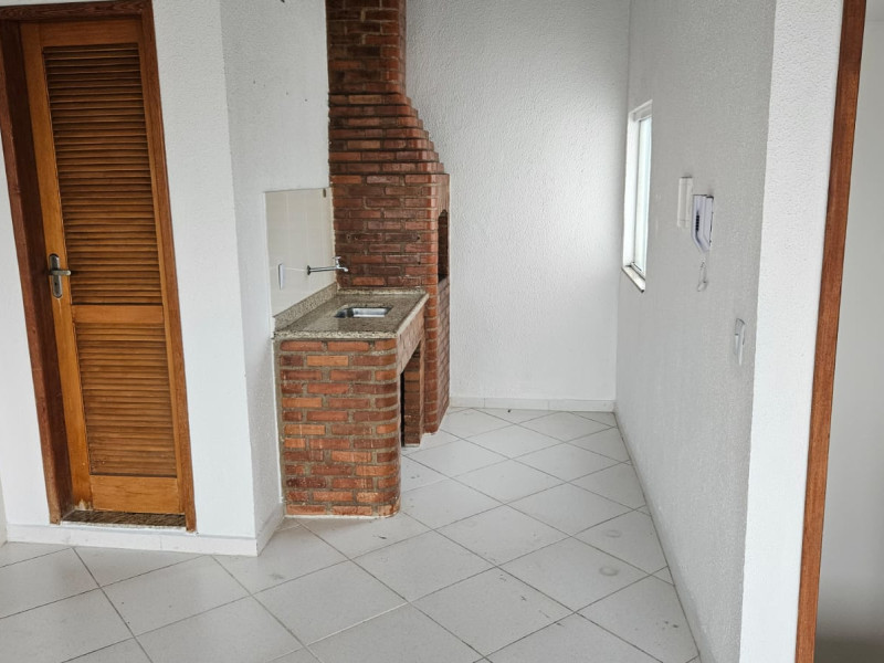 Casa de condomínio para alugar Bento Ribeiro com 102m² e 2 quartos por R$ 2.000 - img-20250610-wa0031.jpg