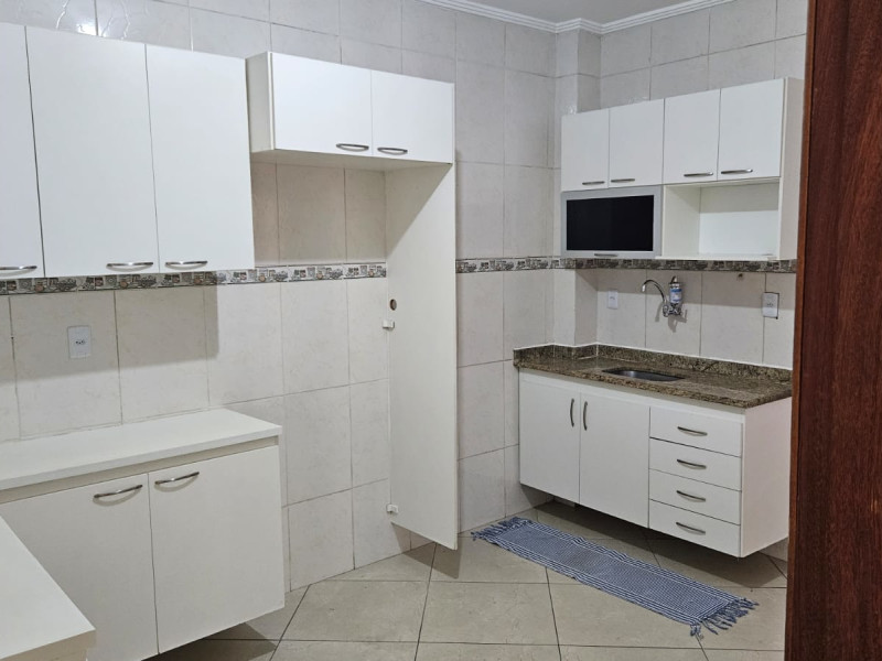 Casa de condomínio para alugar Bento Ribeiro com 102m² e 2 quartos por R$ 2.000 - img-20250610-wa0046.jpg