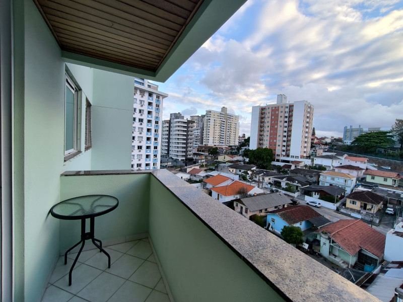 Apartamento à venda Barreiros com 74m² e 2 quartos por R$ 550.000 - imagem-do-whatsapp-de-2024-11-28-as-103820-f41141de.jpg