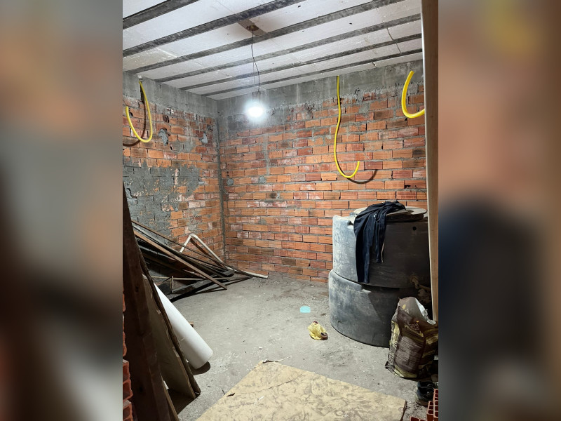 Casa à venda Parque dos Camargos com 125m² e 3 quartos por R$ 600.000 - img-20250613-wa0025.jpg