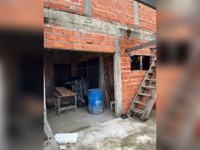 Casa à venda Parque dos Camargos com 125m² e 3 quartos por R$ 600.000 - img-20250613-wa0032.jpg