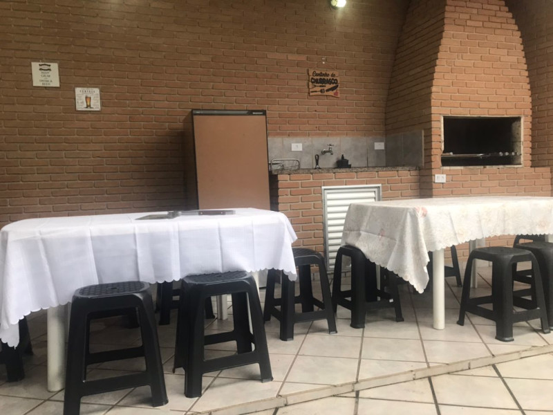 Casa à venda Centro com 212m² e 4 quartos por R$ 1.399.000 - img-20250615-wa0049.jpg