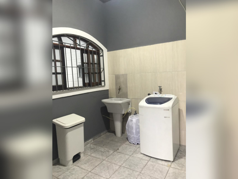 Casa à venda Centro com 212m² e 4 quartos por R$ 1.399.000 - img-20250615-wa0054.jpg