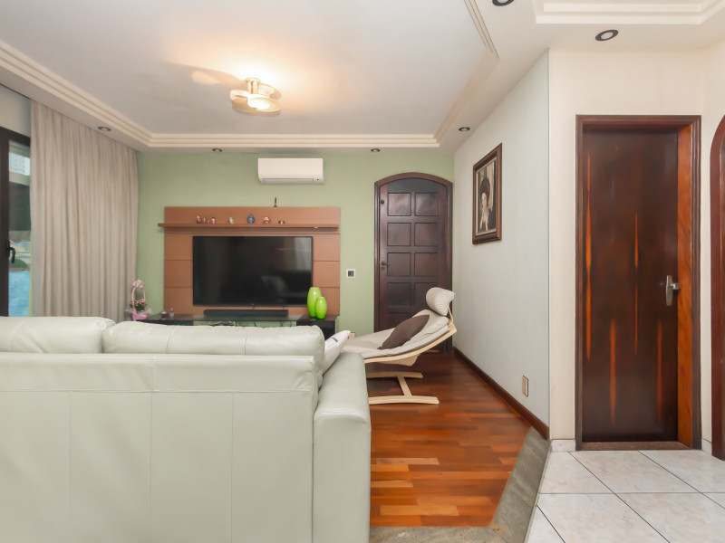 Casa à venda Brasilândia com 315m² e 3 quartos por R$ 620.000 - img-975432-1.jpg