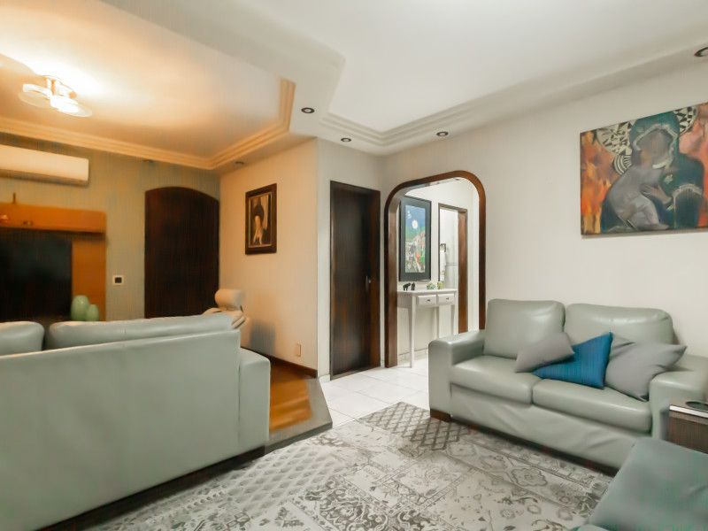 Casa à venda Brasilândia com 315m² e 3 quartos por R$ 620.000 - img-976438.jpg