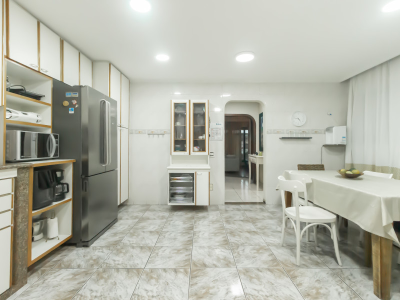 Casa à venda Brasilândia com 315m² e 3 quartos por R$ 620.000 - img-977446.jpg