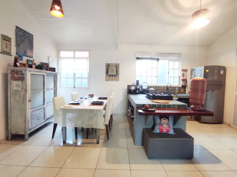 imóvel com 290m² - Centro - Tibau do Sul