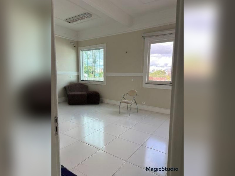 Comercial para alugar Bigorrilho com 30m² e 0 quartos por R$ 2.500 - f0f68c69-f969-413e-97c5-e27c01fb7878.jpeg