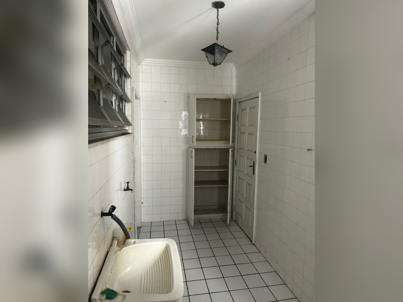 Apartamento à venda Politeama com 119m² e 3 quartos por R$ 300.000 - img-20250623-wa0014.jpg
