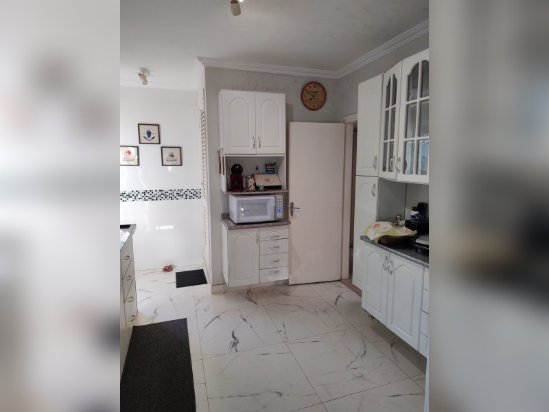 Casa à venda Jardim Elite com 204m² e 3 quartos por R$ 620.000 - 17503302478882702818894541837731.jpg