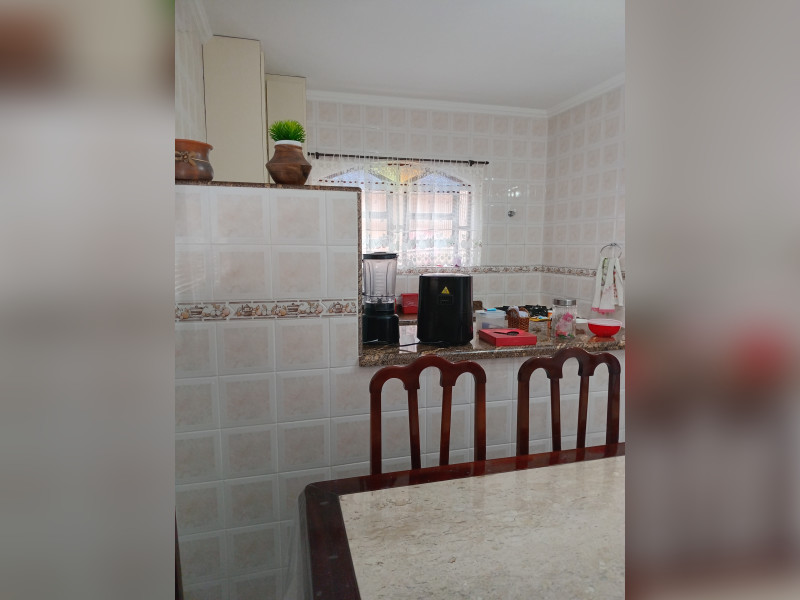 Casa à venda Jardim Imperador com 123m² e 3 quartos por R$ 550.000 - 20250621-145634.jpg