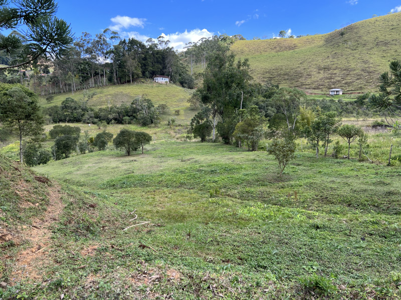 imóvel com 8700m² - Centro - Bocaina de Minas