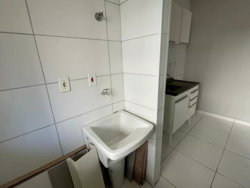 Apartamento à venda Jardim Rio das Pedras com 55m² e 2 quartos por R$ 210.000 - apto-cotia-lavanderia-01.jpg