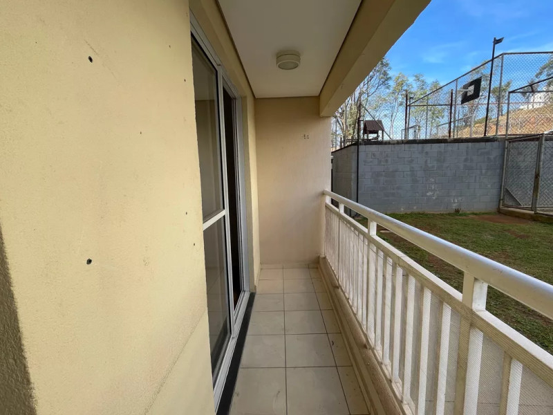 Apartamento à venda Jardim Rio das Pedras com 55m² e 2 quartos por R$ 210.000 - apto-cotia-sacada-02.jpg