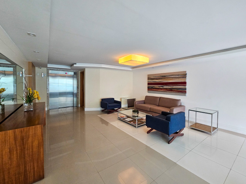 Apartamento à venda São Francisco com 53m² e 1 quarto por R$ 445.000 - img-20241024-wa0030.jpg