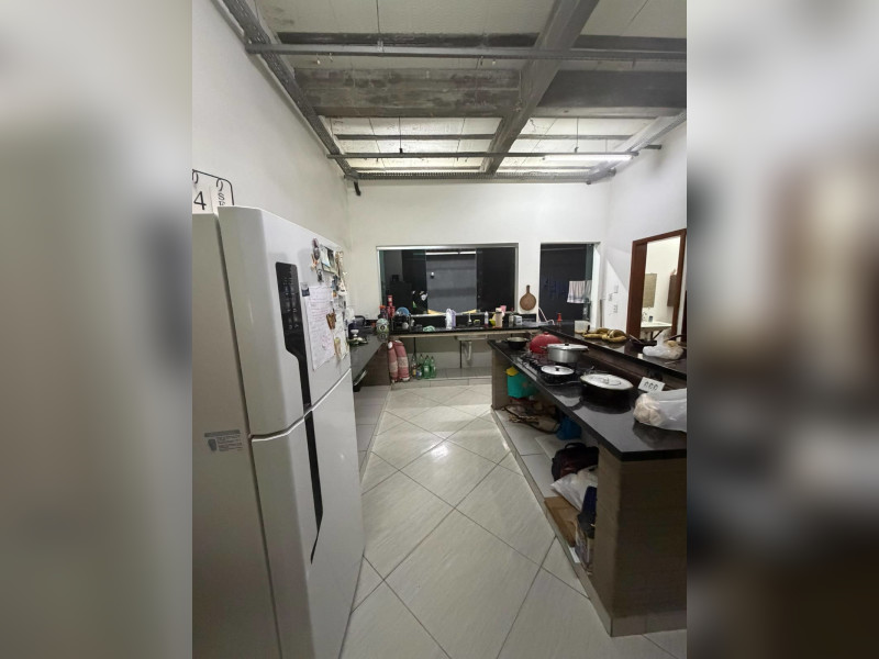 imóvel com 240m² - São Jorge - Manaus