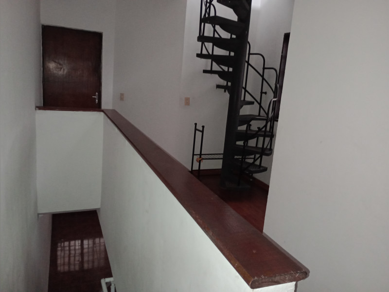 Casa à venda Parque São Vicente com 256m² e 4 quartos por R$ 860.000 - img-20250728-133536966-mfnr.jpg