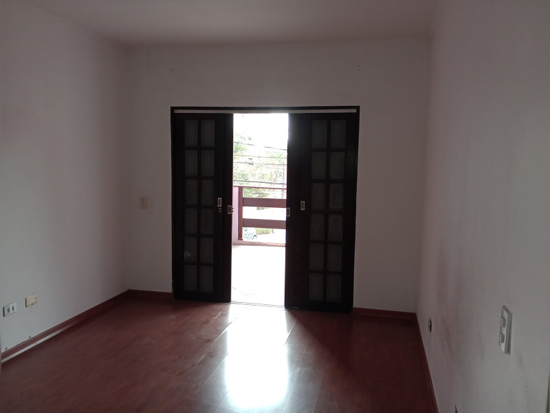 Casa à venda Parque São Vicente com 256m² e 4 quartos por R$ 860.000 - img-20250728-133700411-mfnr.jpg
