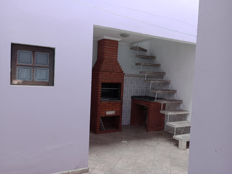 Casa à venda Parque São Vicente com 256m² e 4 quartos por R$ 860.000 - img-20250728-134249829-mfnr.jpg