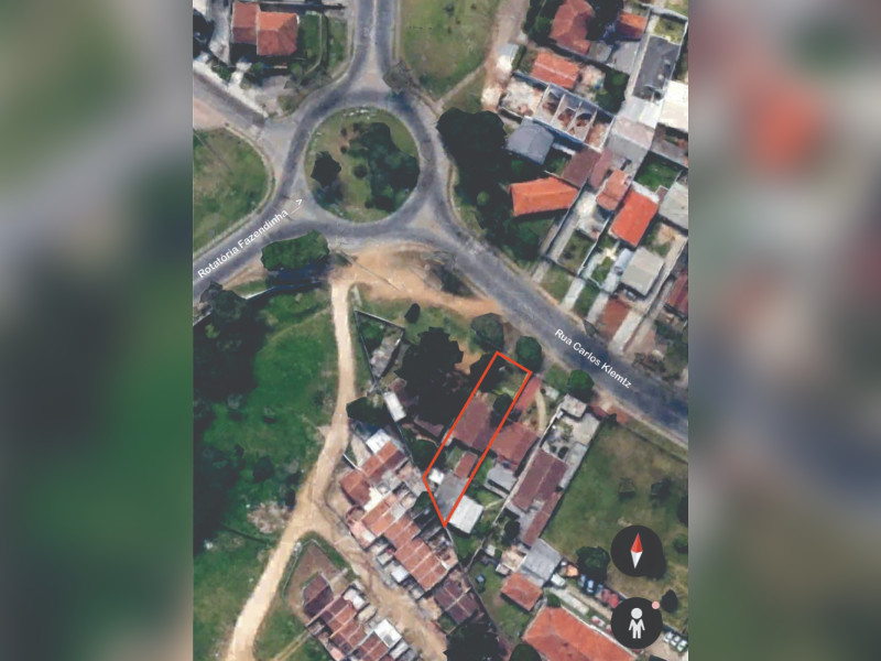 Terreno à venda Fazendinha com 421m² e 1 quarto por R$ 900.000 - imagem-do-whatsapp-de-2025-07-22-as-185355-55108980-casa.jpg