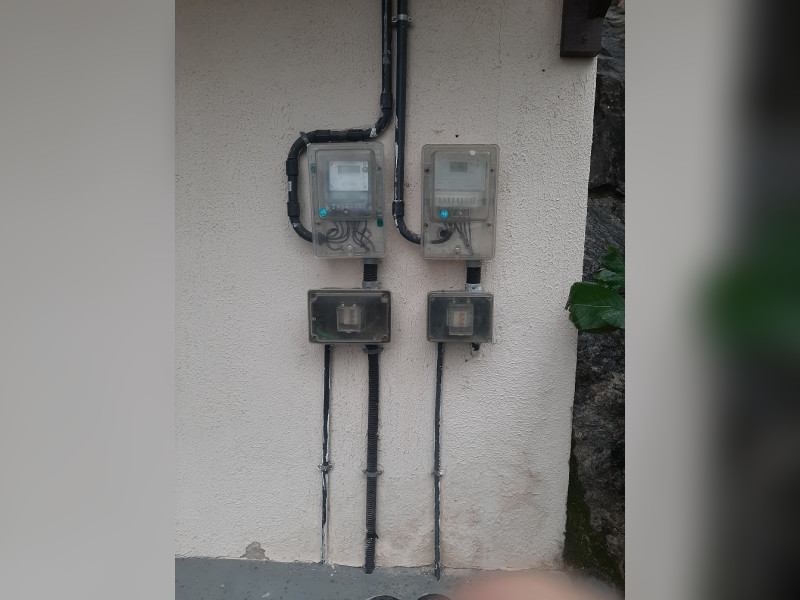 Casa de condomínio à venda Itanhangá com 380m² e 5 quartos por R$ 600.000 - 05-medidores-separados-casa-e-apartamento.jpg