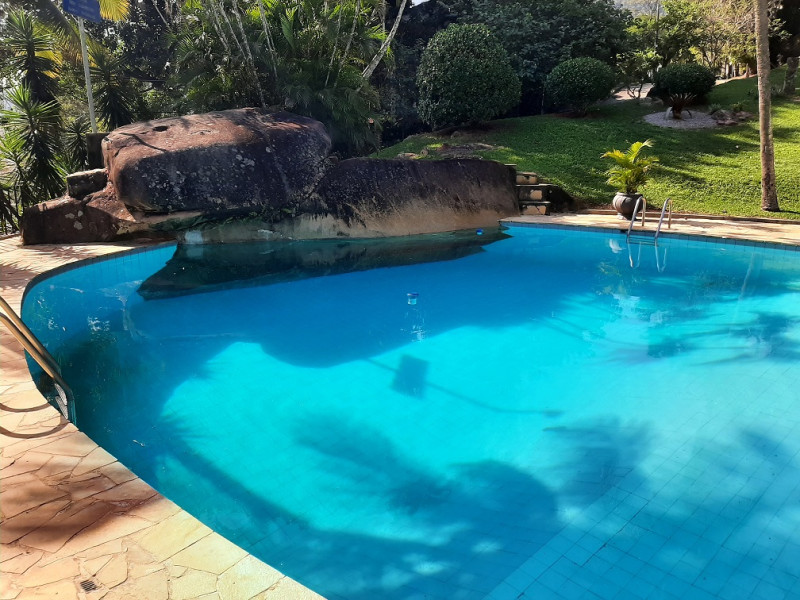 Casa de condomínio à venda Itanhangá com 380m² e 5 quartos por R$ 600.000 - 81-piscina2.jpg