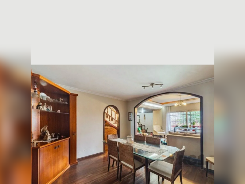 Casa à venda Espírito Santo com 224m² e 3 quartos por R$ 590.000 - sala.png