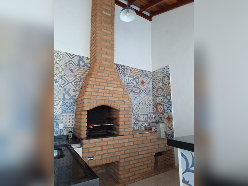 Casa à venda Centro com 280m² e 3 quartos por R$ 99.999.999 - 1000326840.jpg