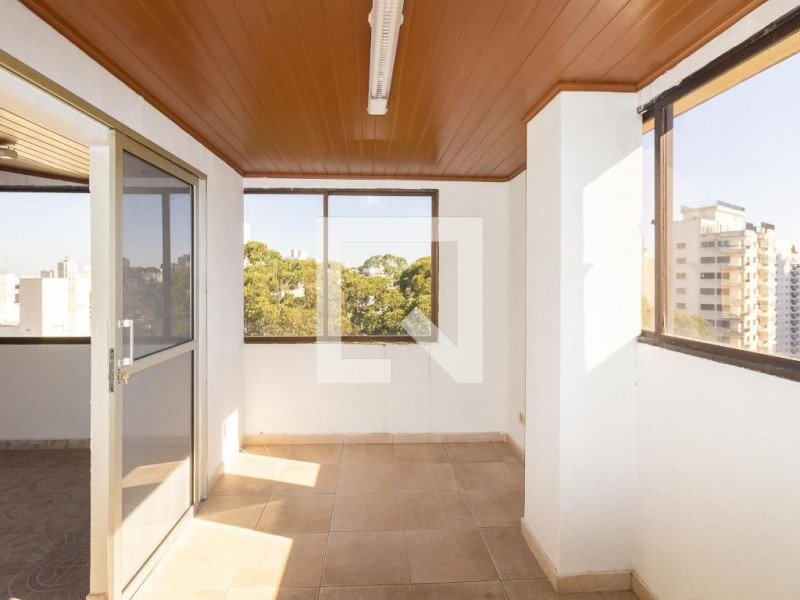 Cobertura à venda Jardim Ampliação com 230m² e 3 quartos por R$ 1.000.000 - imagem-do-whatsapp-de-2025-07-03-as-165738-bddeaa5d.jpg