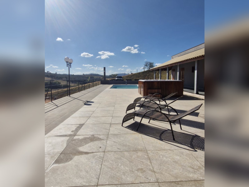 Sítio à venda Centro com 700m² e 4 quartos por R$ 1.799.000 - inbound1667755229245408433.jpg