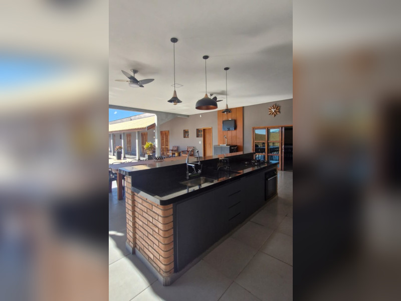 Sítio à venda Centro com 700m² e 4 quartos por R$ 1.799.000 - inbound3886923853539234428.jpg