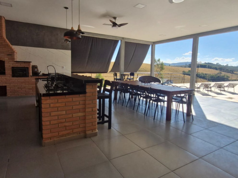 Sítio à venda Centro com 700m² e 4 quartos por R$ 1.799.000 - inbound4336946121004745478.jpg
