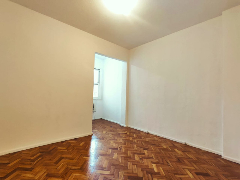 Apartamento à venda Copacabana com 70m² e 2 quartos por R$ 1.300.000 - 1000165759.jpg