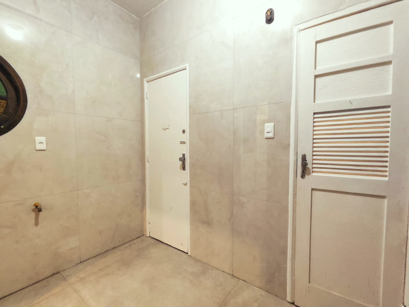 Apartamento à venda Copacabana com 70m² e 2 quartos por R$ 1.300.000 - 1000165813.jpg