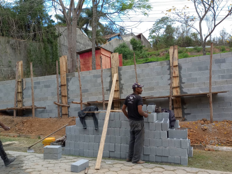 Terreno à venda Jardim San Ressore (Caucaia do Alto) com 800m² e 1 quarto por R$ 209.999 - 1b66ba56-1423-4aa0-8d29-cc50cd19fc05.jpeg