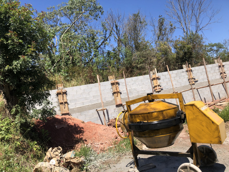 Terreno à venda Jardim San Ressore (Caucaia do Alto) com 800m² e 1 quarto por R$ 209.999 - img-4079.jpeg