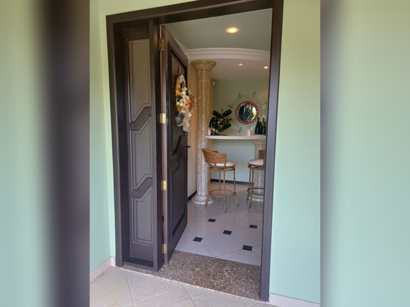 Casa à venda Centro com 500m² e 3 quartos por R$ 2.400.000 - 1000149327.jpg