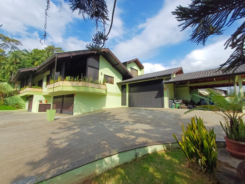 Casa à venda Centro com 500m² e 3 quartos por R$ 2.400.000 - 1000158126.jpg