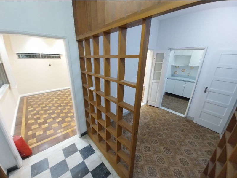 Casa à venda Centro com 125m² e 4 quartos por R$ 800.000 - 1000198635.jpg