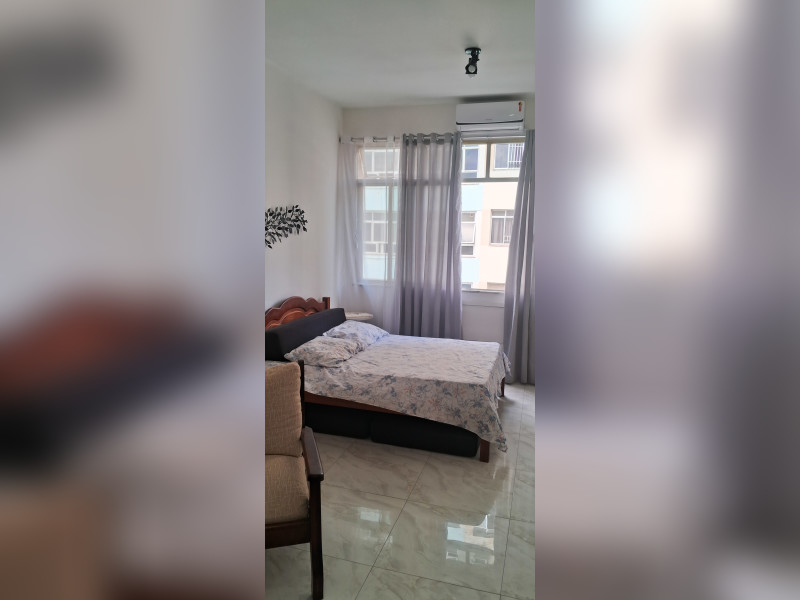 Apartamento à venda Centro com 42m² e 1 quarto por R$ 240.000 - 20241012-115444.jpg