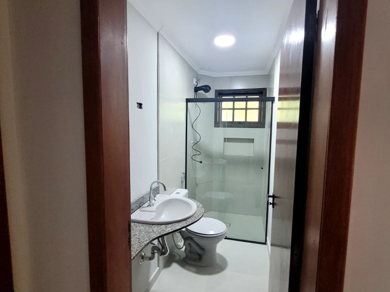 Apartamento à venda Esplanada Independência com 80m² e 3 quartos por R$ 370.000 - banheiro-1-hor.jpeg
